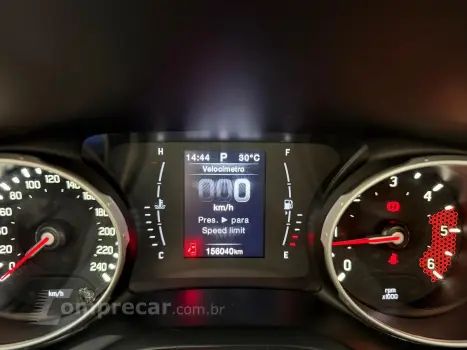 TORO 2.0 16V Turbo Freedom 4WD AT9