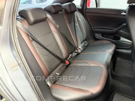 VIRTUS Highline 200 TSI 1.0 Flex 12V Aut