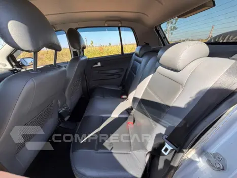 CROSSFOX 1.6 MI 8V FLEX 4P MANUAL