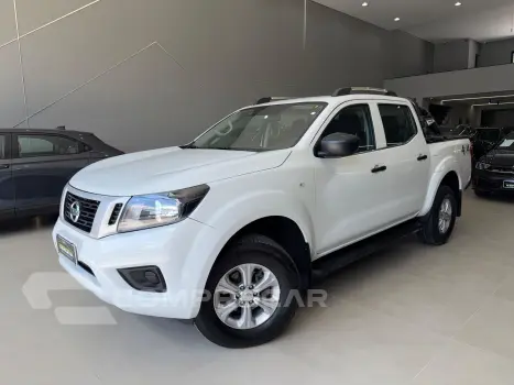NISSAN Frontier S 2.3 4 portas