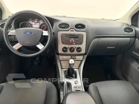 FOCUS 1.6 SE Sedan 16V