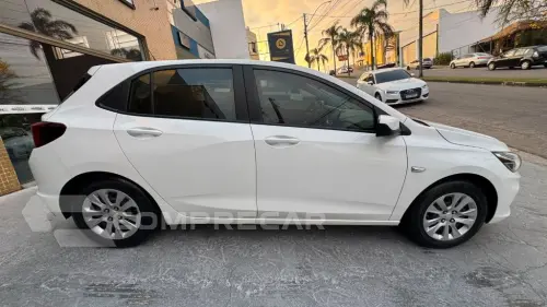 ONIX HATCH LT 1.0 12V Flex 5p Mec.