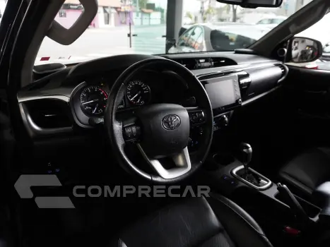 HILUX 2.8 D-4D TURBO DIESEL CD SRX 4X4 AUTOMÁTICO
