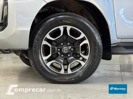 HILUX 2.8 D-4D TURBO DIESEL CD SRX 4X4 AUTOMÁTICO