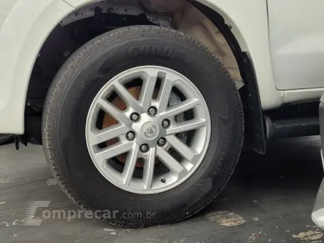 Hilux SW4 SR 4x2 2.7/ 2.7 Flex 16V Aut.