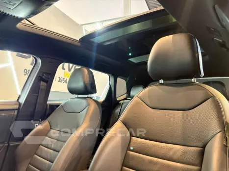 Taos 1.4 250 Tsi Total Flex Highline Automático