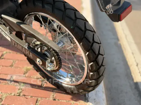 XTZ 250 LANDER