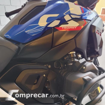 GS1300 TROPHY