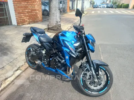 Suzuki  Gsx  S 750 A
