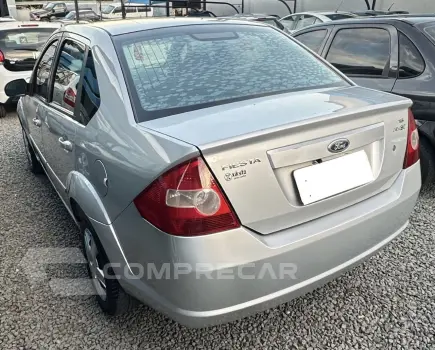 Fiesta Sedan 1.6 4P FLEX