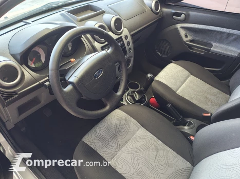 FIESTA 1.6 MPI Class Sedan 8V