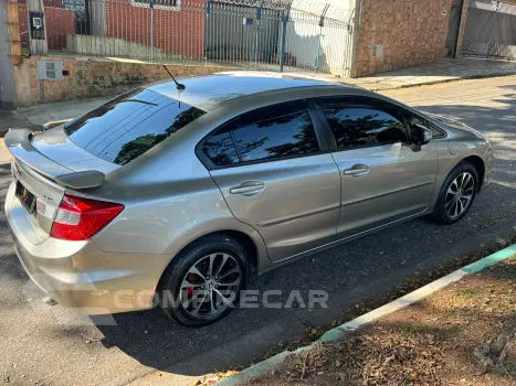 CIVIC 1.8 LXL 16V