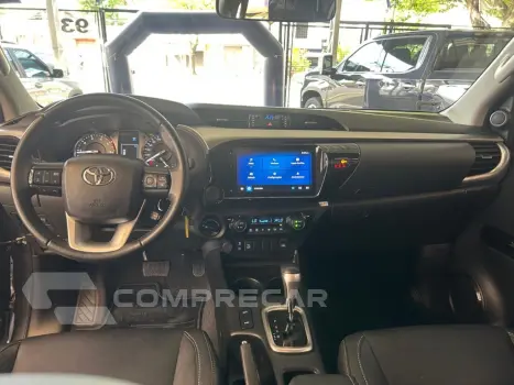 HILUX 2.8 D-4D TURBO DIESEL CD SR 4X4 AUTOMÁTICO
