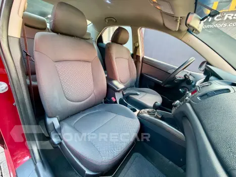 Cerato 1.6 16V Aut.