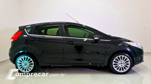 FIESTA 1.6 Titanium Hatch 16V