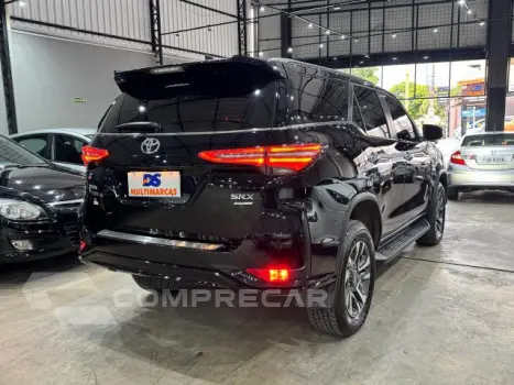 HILUX SW4 - 2.8 D-4D TURBO SRX PLATINUM 4X4 AUTOMÁTICO