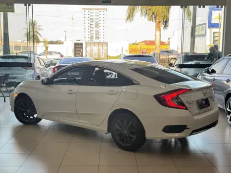 Civic 2.0 16V 4P EXL FLEX  AUTOMÁTICO CVT