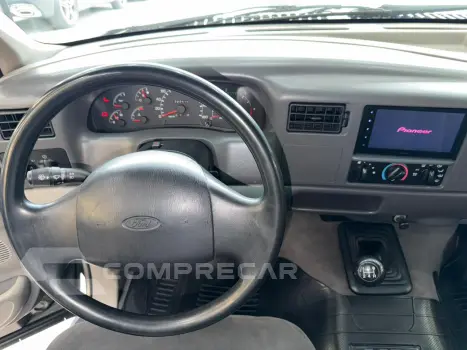 F250 XLT 4.2 6C