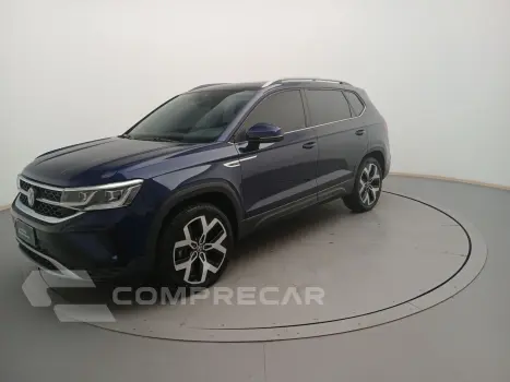 Volkswagen TAOS 1.4 250 TSI TOTAL FLEX HIGHLINE AUTOMÁTICO 4 portas
