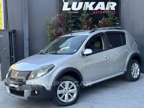 Renault SANDERO 1.6 Stepway 16V 4 portas
