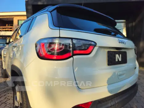 COMPASS 2.0 16V FLEX LONGITUDE AUTOMÁTICO