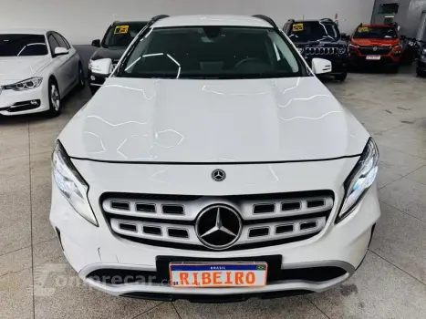 GLA 200 1.6 CGI STYLE 16V TURBO 4P