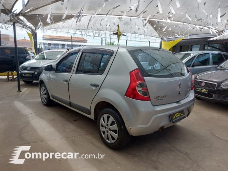 Sandero 1.6