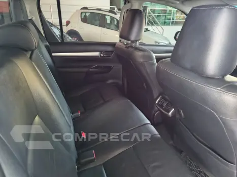 Hilux Caminhonete 2.8 16V SRV 4X4 DIESEL CABINE DUPLA AUTOMÁ