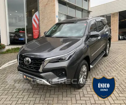 Hilux SW4 SRX 4x4 2.8 TDI 16V Dies. Aut.