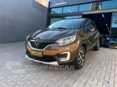 Renault CAPTUR Intense 1.6 16V Flex 5p Aut. 4 portas
