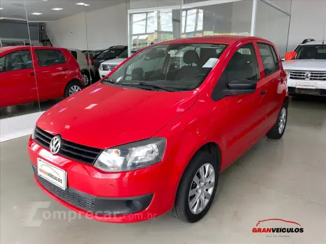 Volkswagen FOX 1.6 MI 8V FLEX 4P MANUAL 4 portas