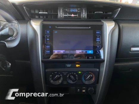 HILUX SW4 2.7 SR 4X2 16V