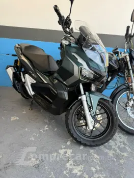 ADV 150 ABS CVT