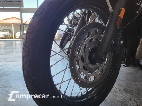 BONNEVILLE T100 900
