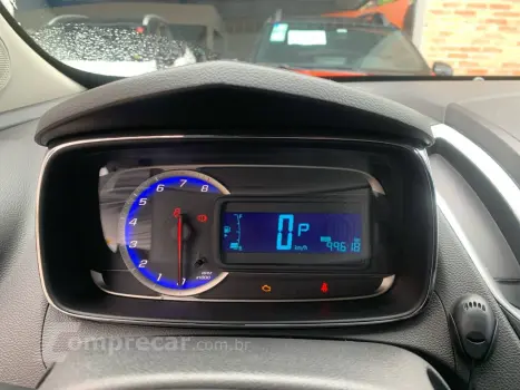 TRACKER LT 1.8 16V Flex 4x2 Aut.