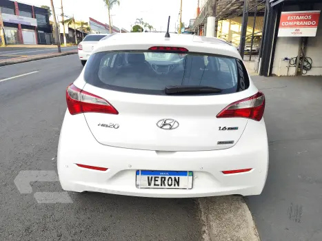 HB20 1.6 Comfort Style 16V