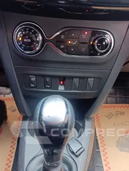 SANDERO 1.6 16V SCE Stepway Iconic