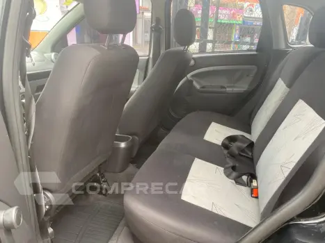 FIESTA 1.6 MPI Class Hatch 8V