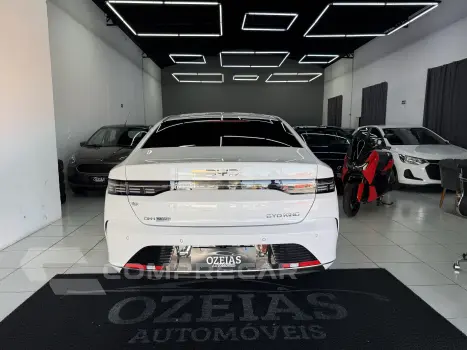 KING 1.5 Dm-i Phev GS