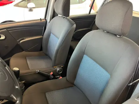 SANDERO 1.0 AUTHENTIQUE 16V FLEX 4P MANUAL