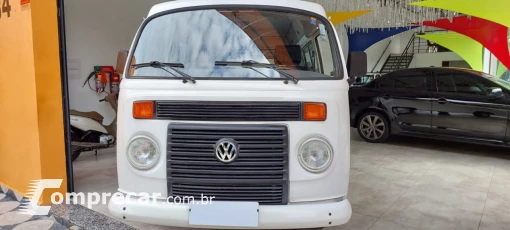 Volkswagen Kombi 4 portas