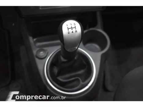 FIESTA SEDAN - 1.6 ROCAM SEDAN 8V 4P MANUAL