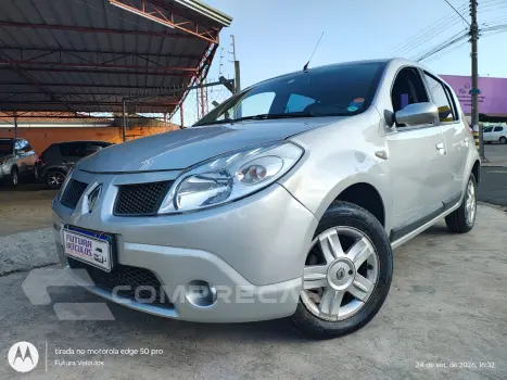 Renault Sandero Privilège 1.6 4 portas