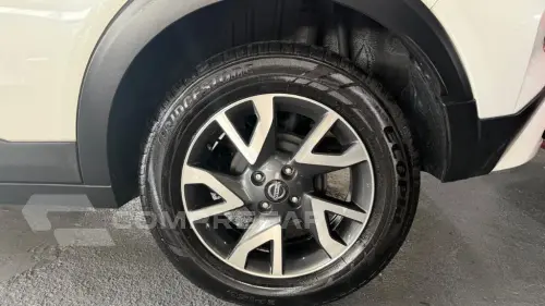 KICKS Sense 1.6 16V Flex Aut.