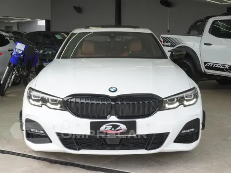 320i 2.0 16V TURBO GASOLINA M SPORT AUTOMÁTICO