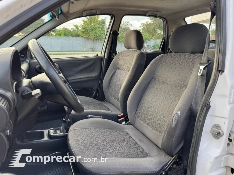 CORSA 1.0 MPFI Sedan 8V