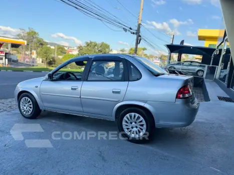 CLASSIC 1.0 MPFI LS 8V FLEX 4P MANUAL