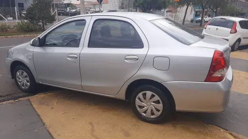 ETIOS 1.5 X Sedan 16V