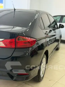 CITY 1.5 DX Sedan 16V
