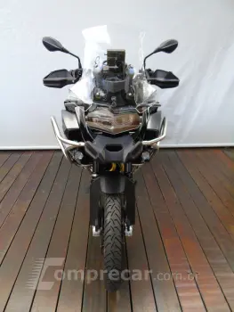 BMW F 850 GS ADVENTURE PREMIUM TRIPLE BLACK
